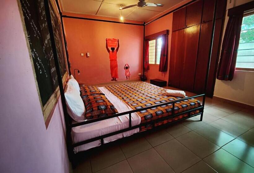 Tumi Hostel
