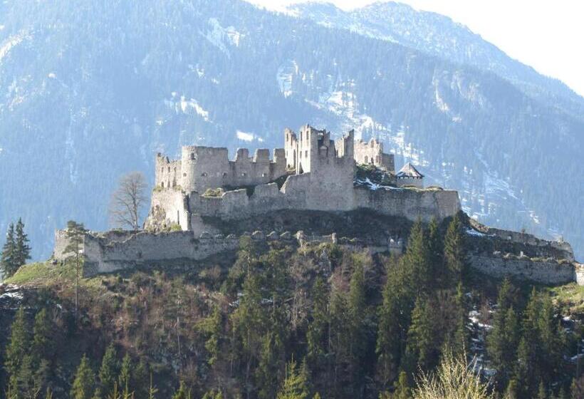 Отель Gasthof Sonne Häselgehr