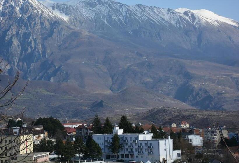 هتل Turizem Shkelzeni