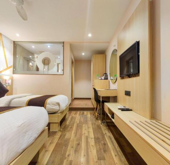 호텔 Sadbhav Villa