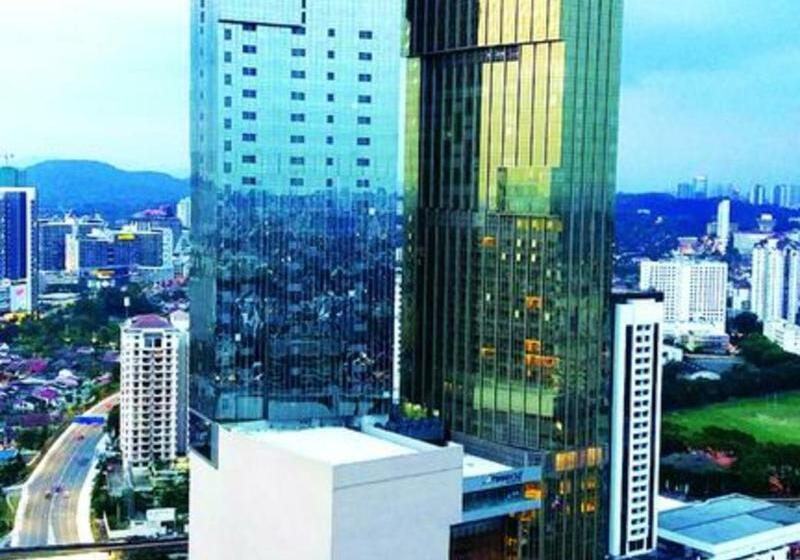 هتل Sheraton Petaling Jaya