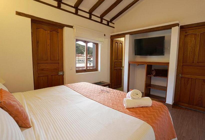 هتل Fontana Plaza