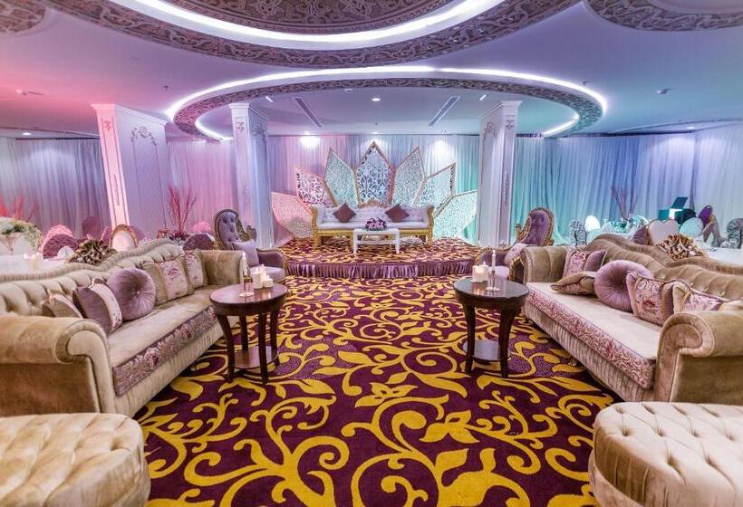 هتل Swiss In Tabuk