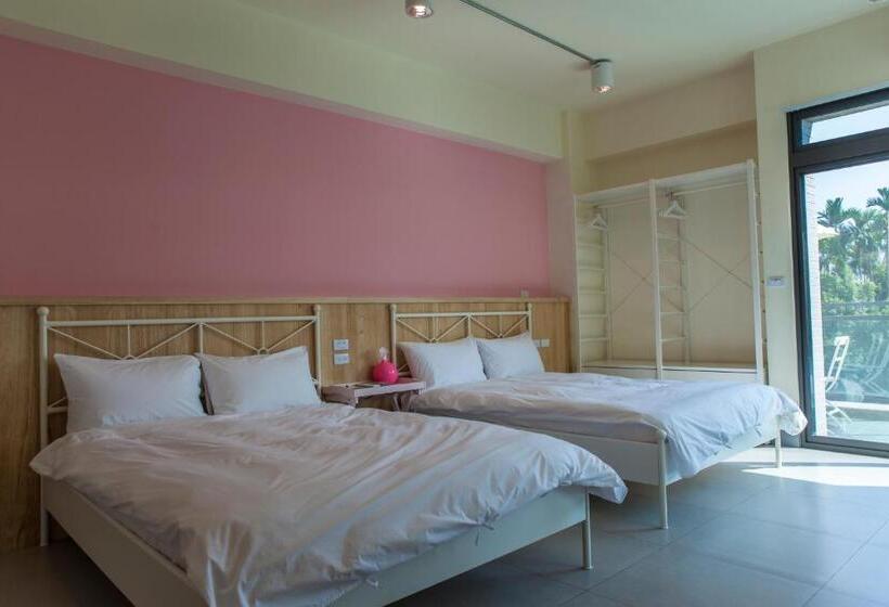 تختخواب و صبحانه 集集16號 百大金質好客民宿