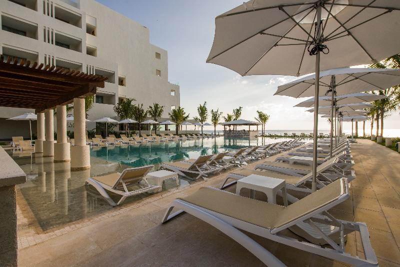 هتل Izla Beach Front