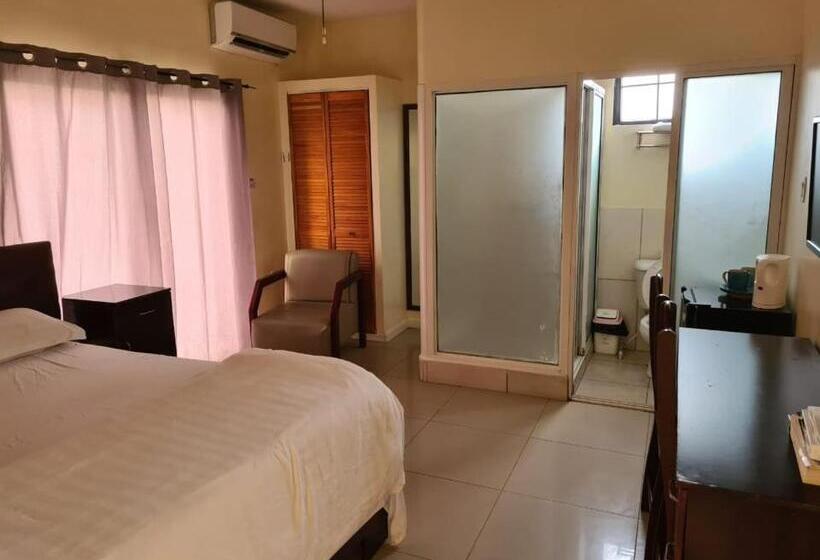 هتل Oriental Suites