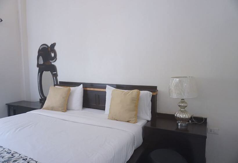 Iyara Resort