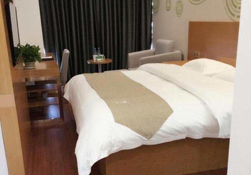 Отель Greentree Inn Nanjing Jiangning District Jiulong Lake Subway Station Express