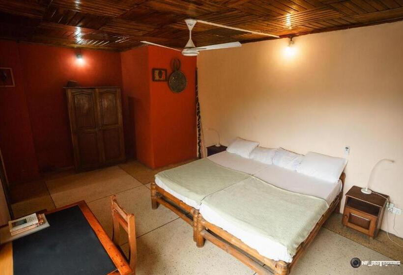 צימר Busua Inn