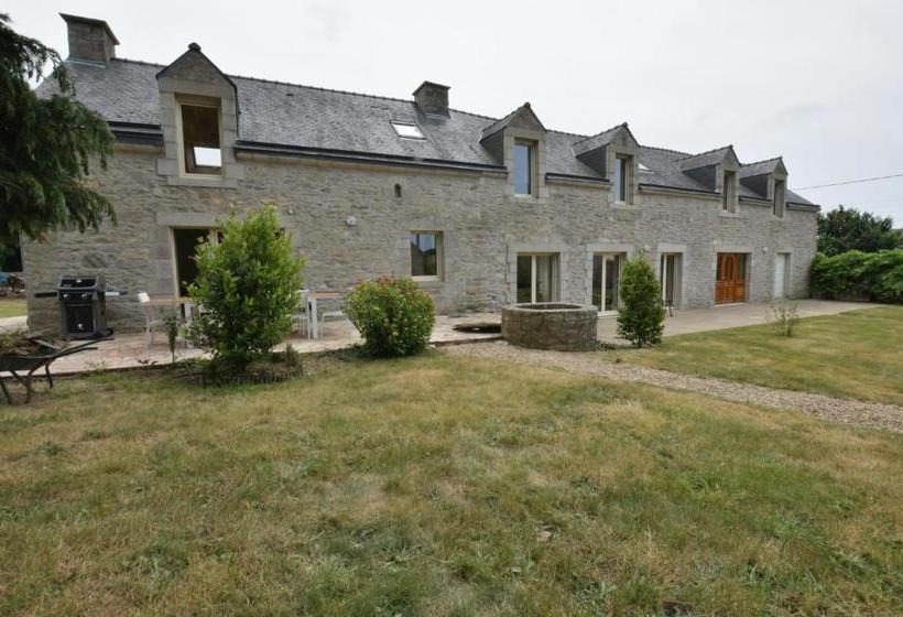 住宿加早餐  Domaine Uraveni