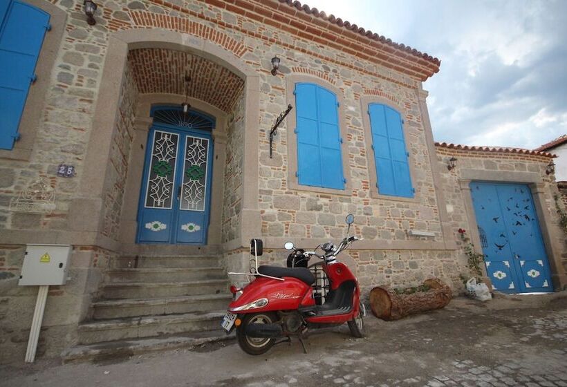 فندق Bergama Tas Konak