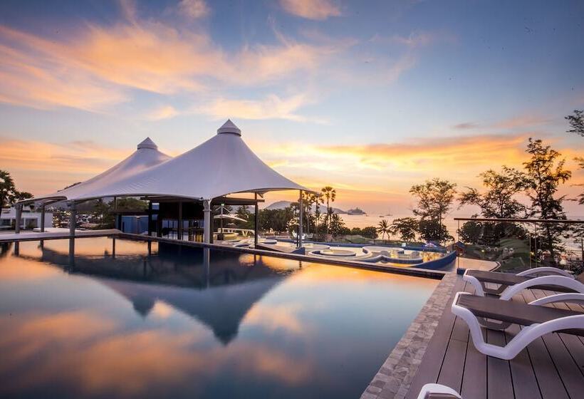 هتل Beyond Patong