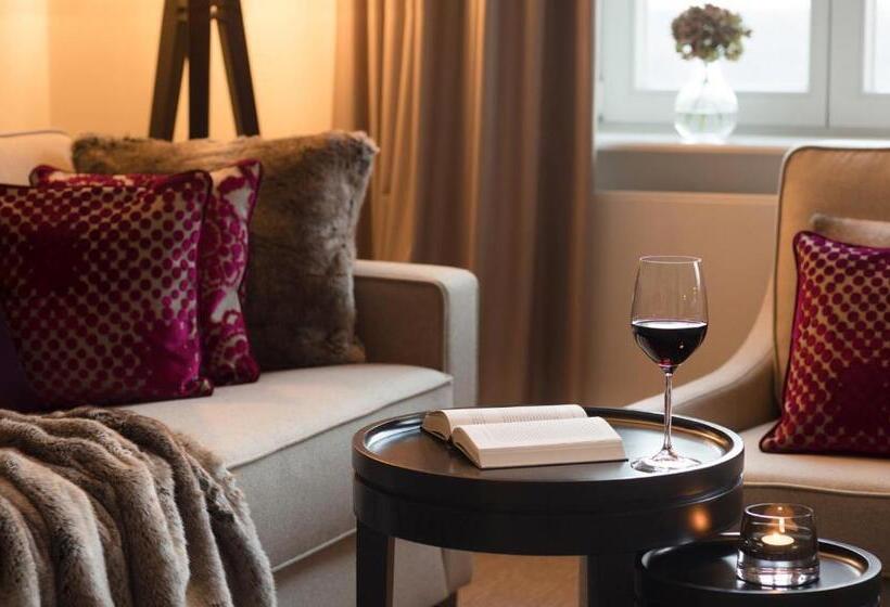 فندق Brunnenhaus Schloss Landau