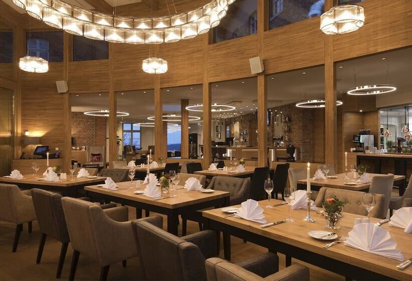 فندق Brunnenhaus Schloss Landau