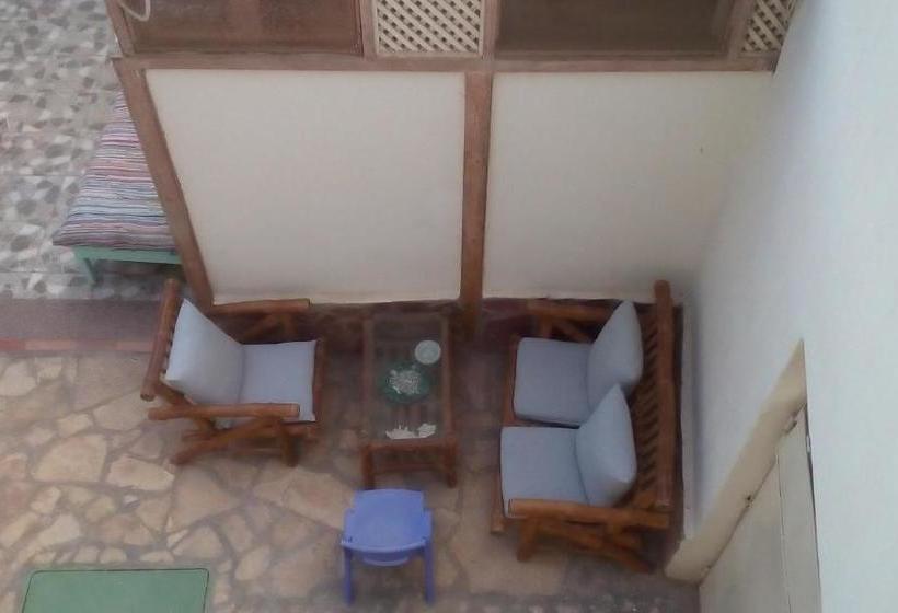 هاستل Tarbouche House Dahab