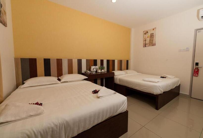 בית מלון כפרי 138@subang