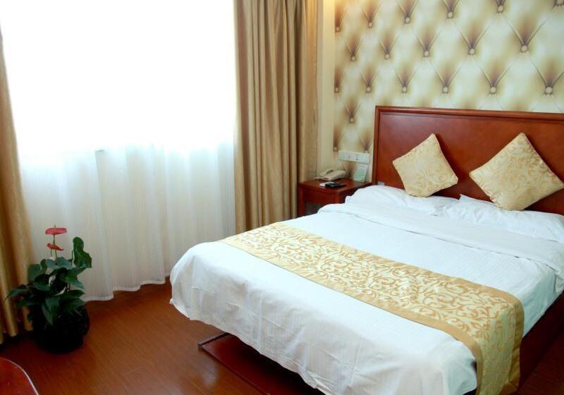 ホテル Greentree Inn Huaian Qingpu District Huaihainan Road Express