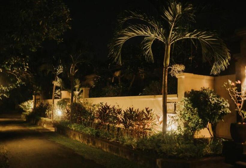 酒店 Aloka Bahari Villas