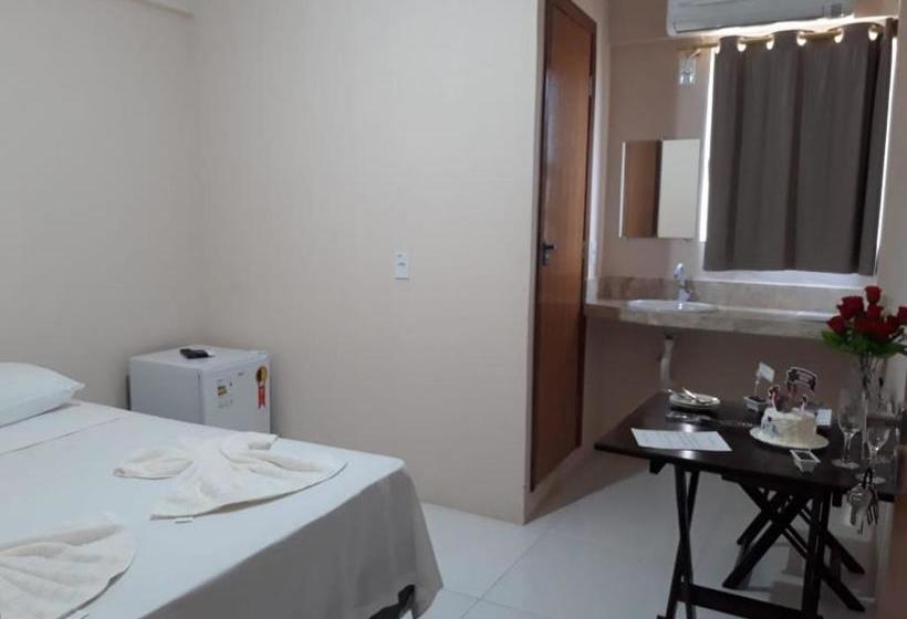 בית מלון כפרי Lírio