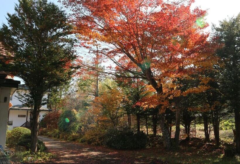 فندق Pension Eden