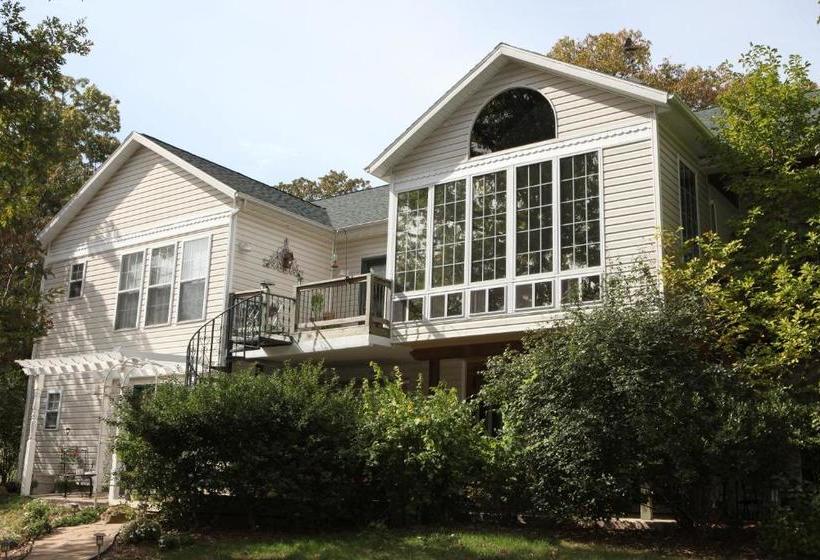 Inn At Harbour Ridge B&b