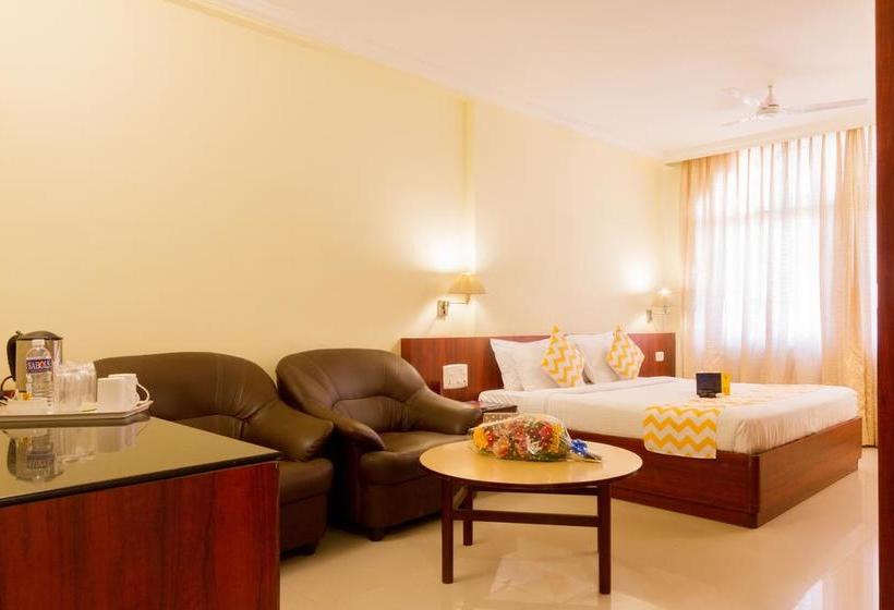 ホテル Thaai Coimbatore   Opposite Railway Station