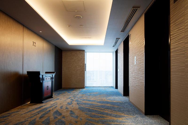 Jr Kyushu Hotel Blossom Naha