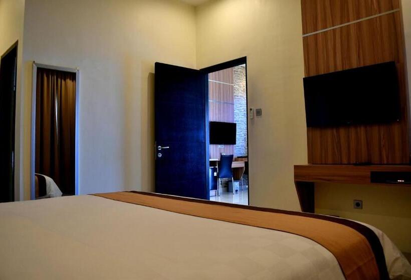 هتل Padadita Beach