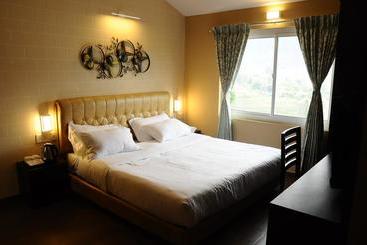Nivata Springdale Resort And Spa