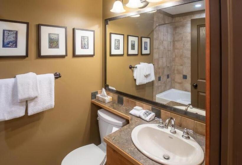 Курорт Timberline Lodges By Fernie Lodging Co