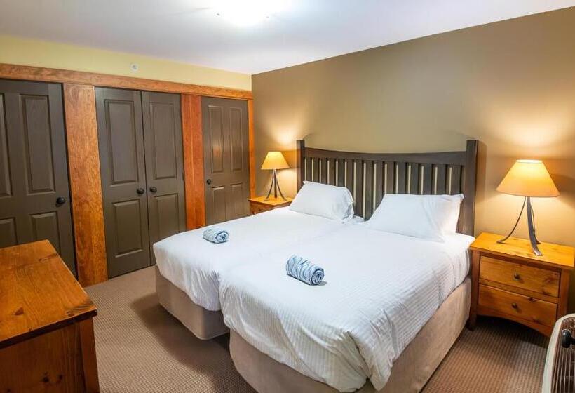 Курорт Timberline Lodges By Fernie Lodging Co