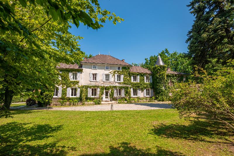 민박 Chateau Des Ayes   Chambres & Suites