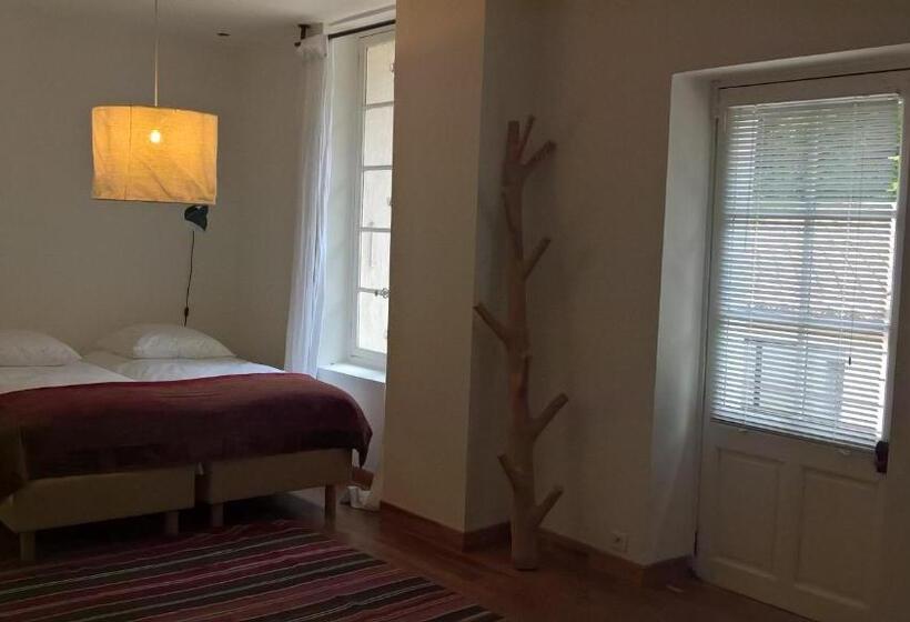 مبيت وإفطار Le Pont De L'orme