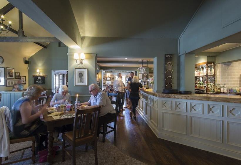 בית מלון כפרי Kings Chamber, Doncaster By Marston S Inns