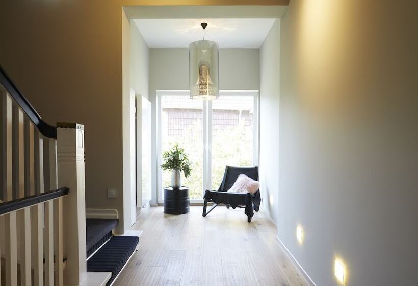 هتل Liono Boutique