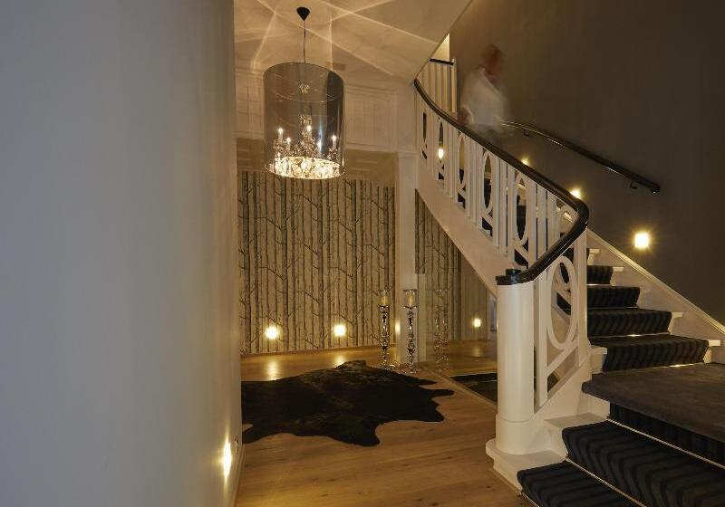 هتل Liono Boutique