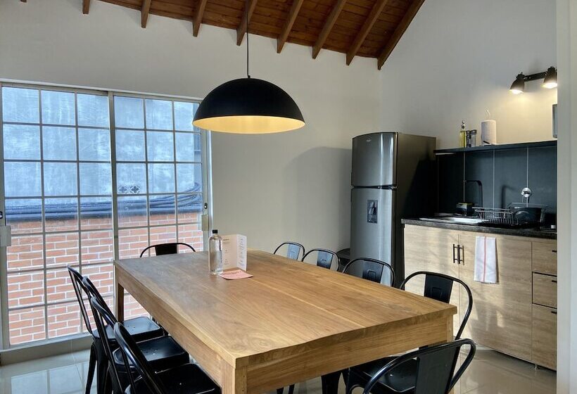 هتل Santa Ana Medellin