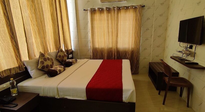 فندق Sri Maharaja Residency