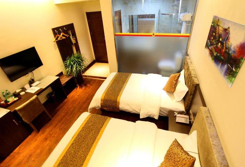 בית מלון כפרי Super 8 Langzhong Passenger Transportation Center