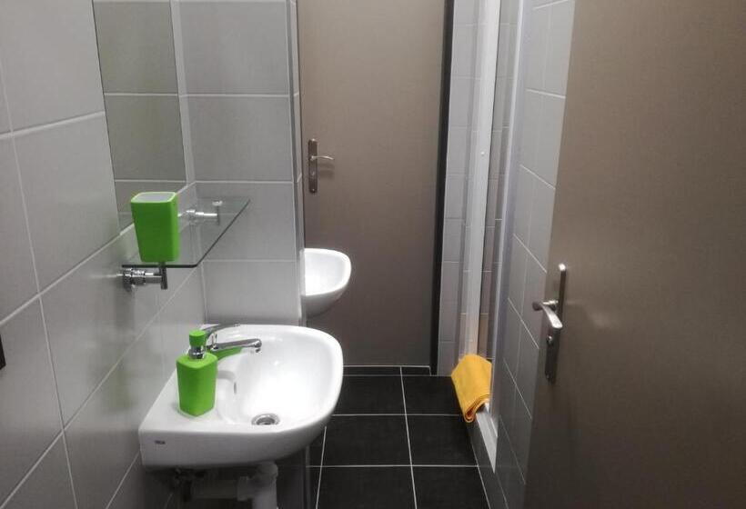 Sporthotel Zimní Stadion Benešov