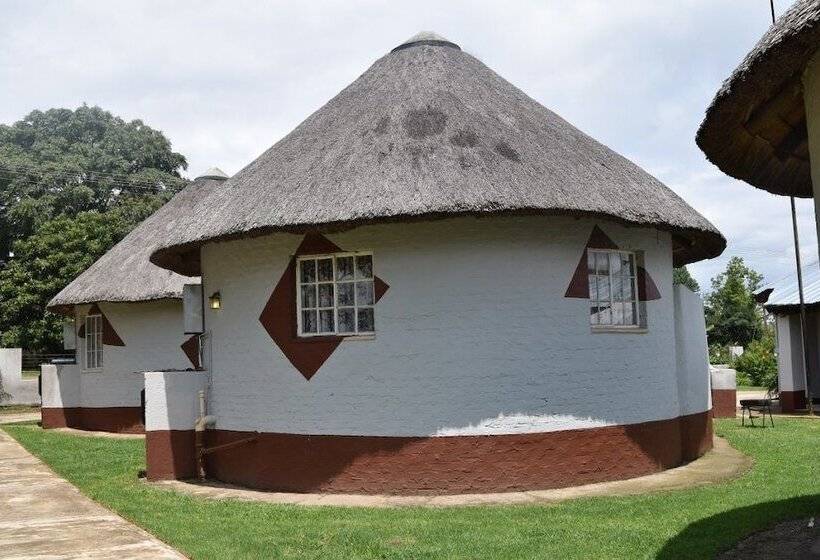 فندق صغير Graskop Family Retreat And Backpackers