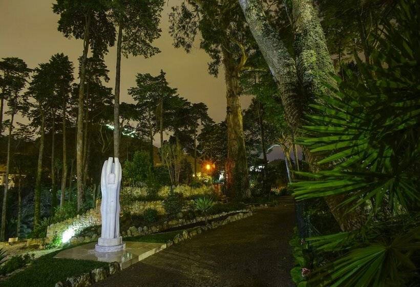 ユースホステル Sintra Marmoris Palace