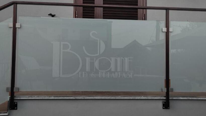 B&b S Home