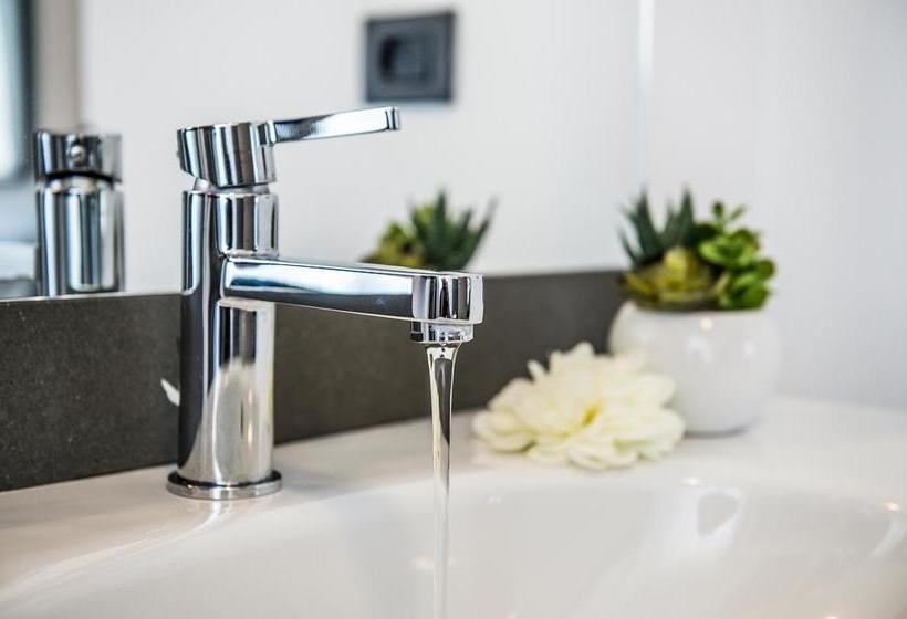 민박 Villa Gremì   Castiglione Falletto