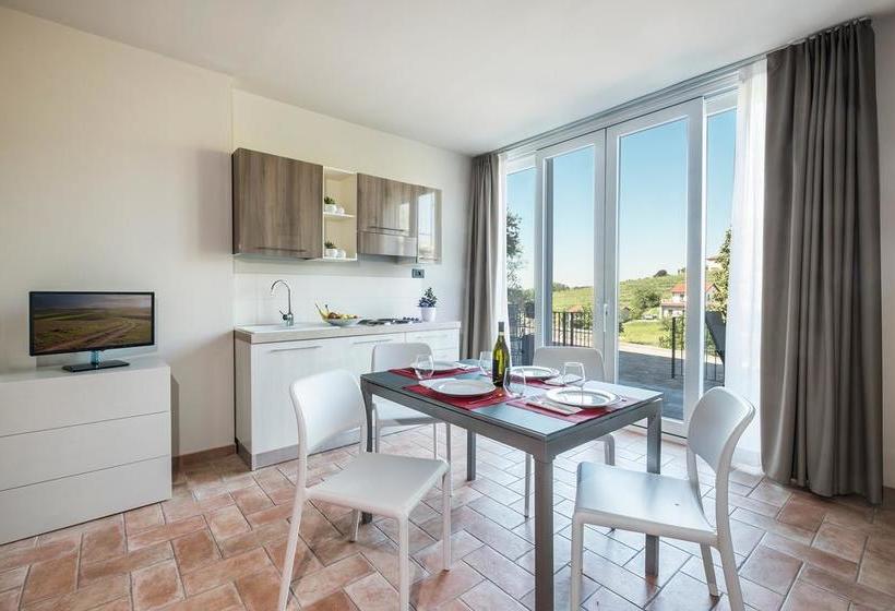 민박 Villa Gremì   Castiglione Falletto