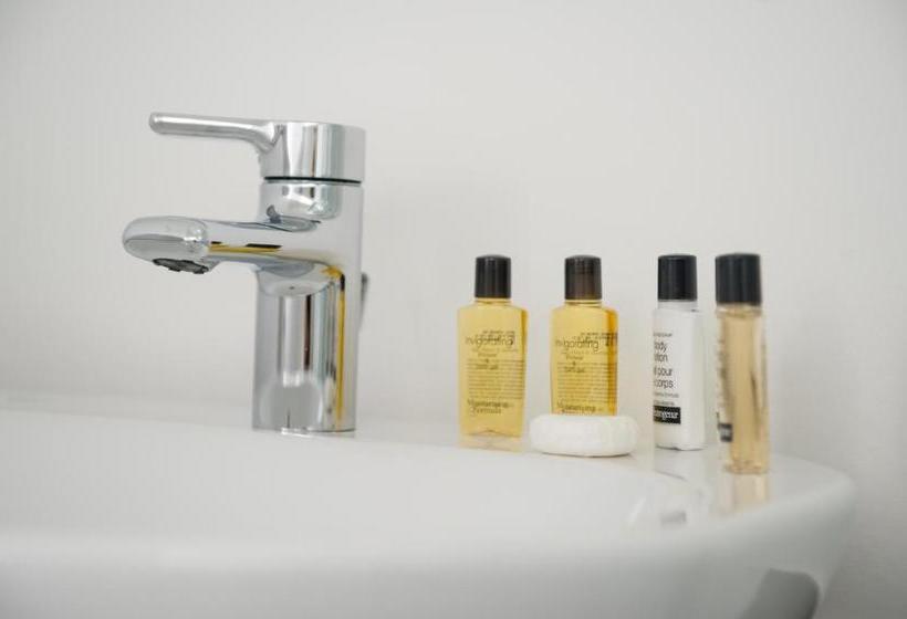 酒店 The Crown & Greyhound By Innkeeper S Collection