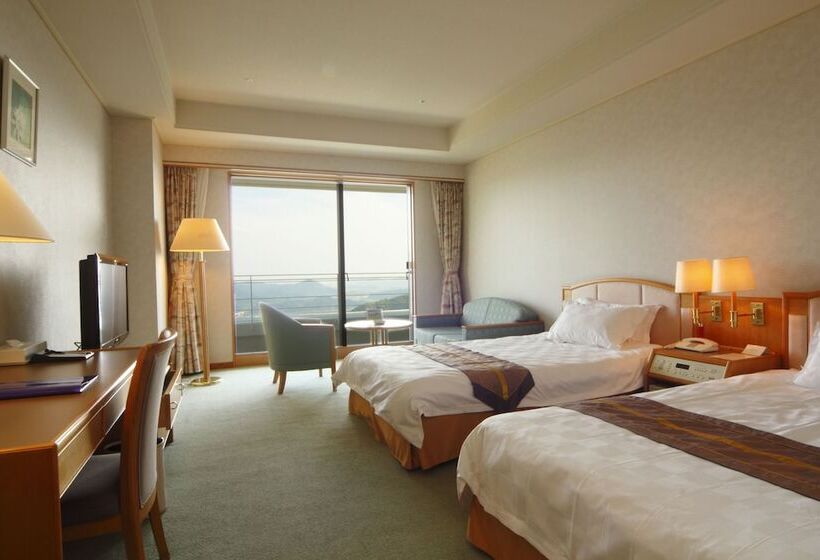 هتل Js Nichinan Resort