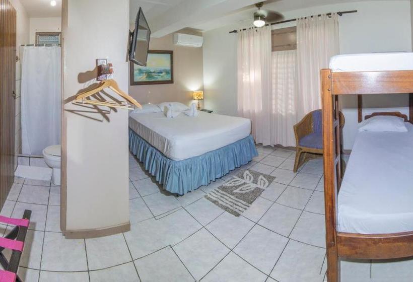 تختخواب و صبحانه Laura S House