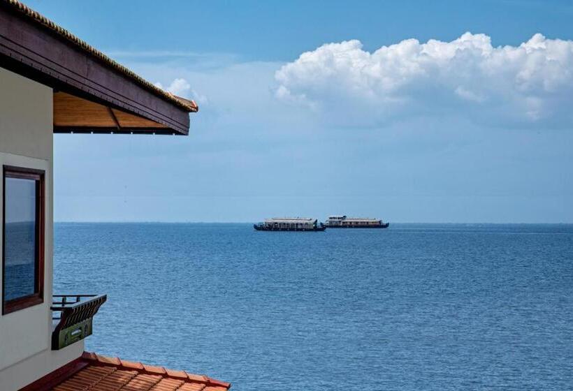 リゾートホテル Niraamaya Wellness Retreats Backwaters And Beyond Kumarakom