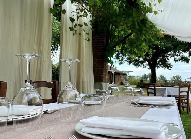 مبيت وإفطار Agriturismo Cascina Selva
